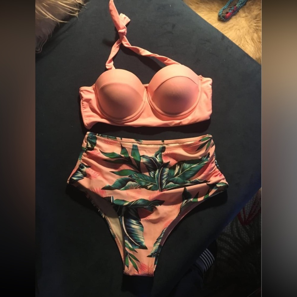 High Waisted Bikini- Size S